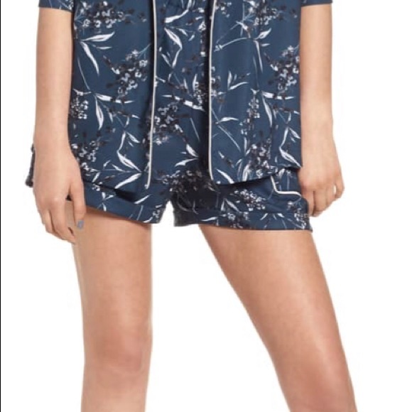 Leith jacket with matching shorts - Picture 1 of 7